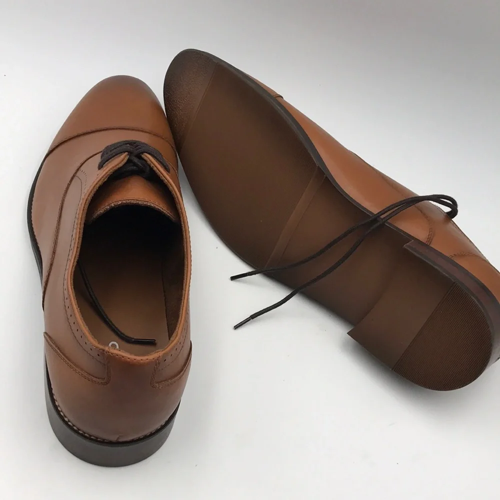 NWOB Aldo Leather Lace Up Toe Cap Oxford